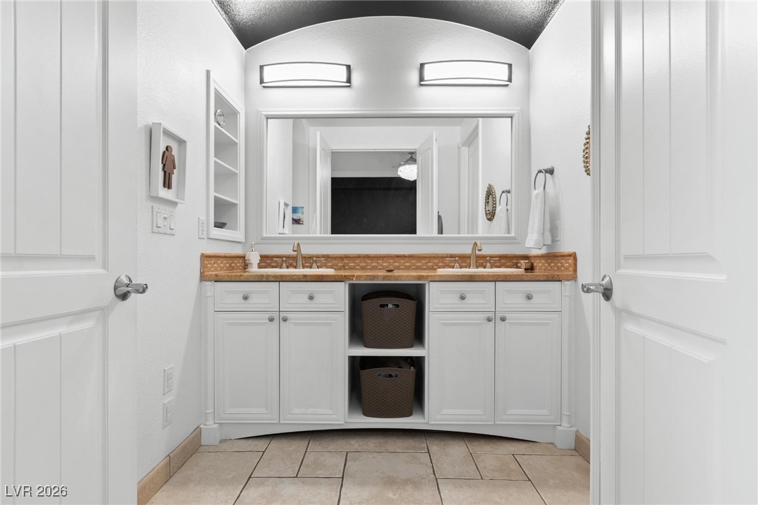 30 Via Vasari, Unit 102 Henderson, NV 89011 - Photo 37 of 68