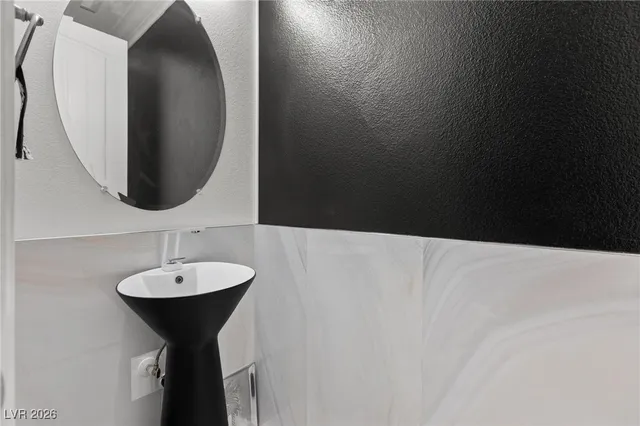 $460,000 | 30 Via Vasari, Unit 102, Henderson, NV 89011