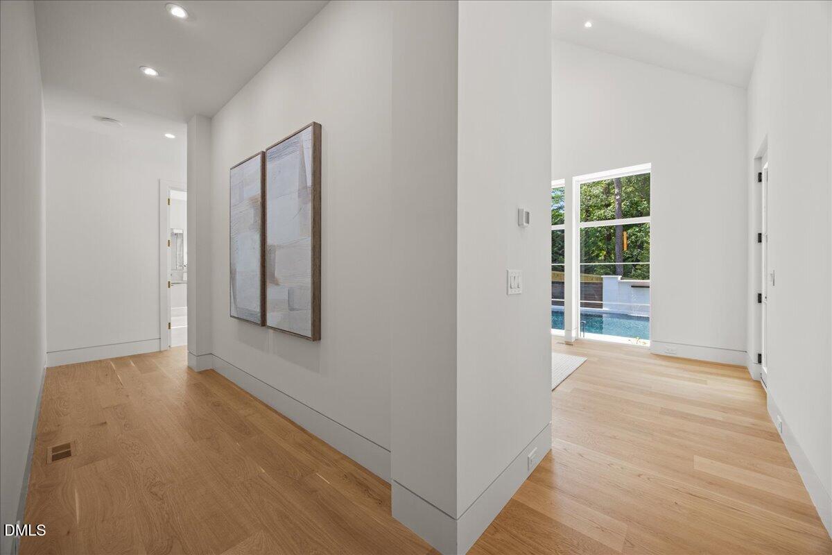 5301 Inglewood Lane Raleigh, NC 27609 - Photo 29 of 88 58-2A1A7303