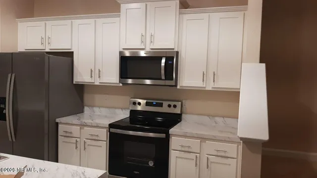 $1,700 | 8401 Retrograde Road, Jacksonville, FL 32256