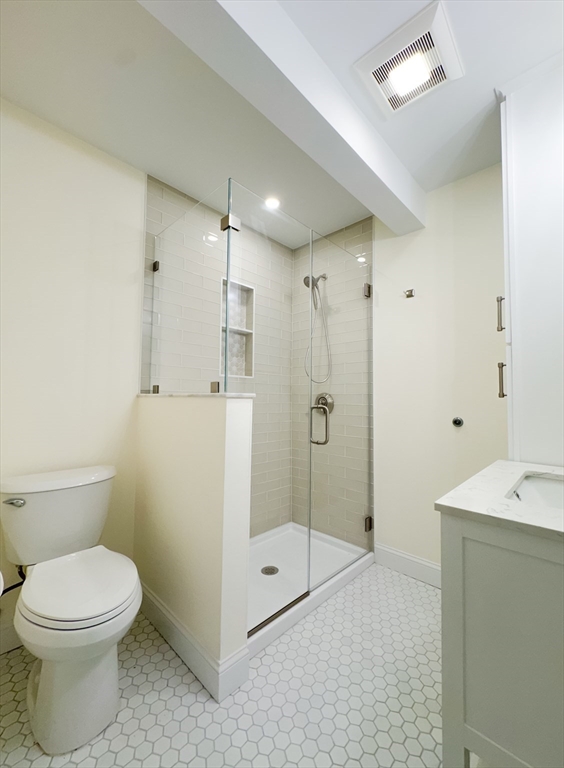 40 Walter Street, Unit A Lynn, MA 01902 - Photo 7 of 25