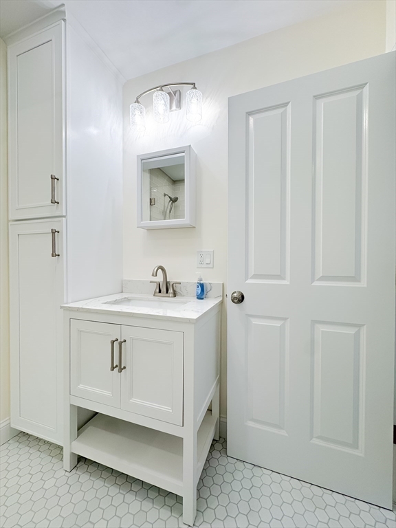 40 Walter Street, Unit A Lynn, MA 01902 - Photo 8 of 25