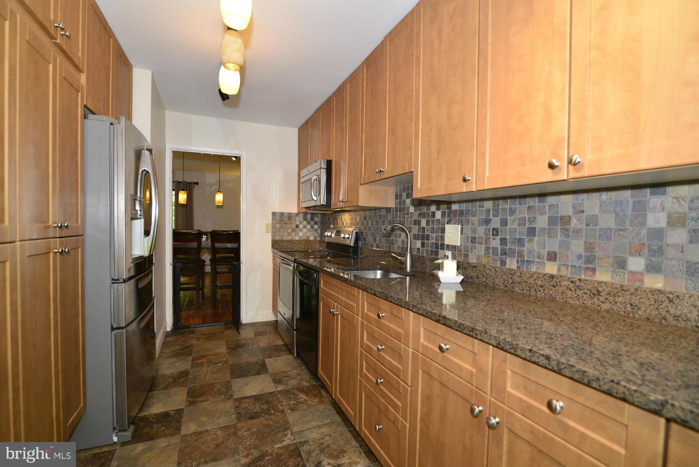 2204 Coppersmith Square Reston, VA 20191 - Photo 2 of 30 Kitchen