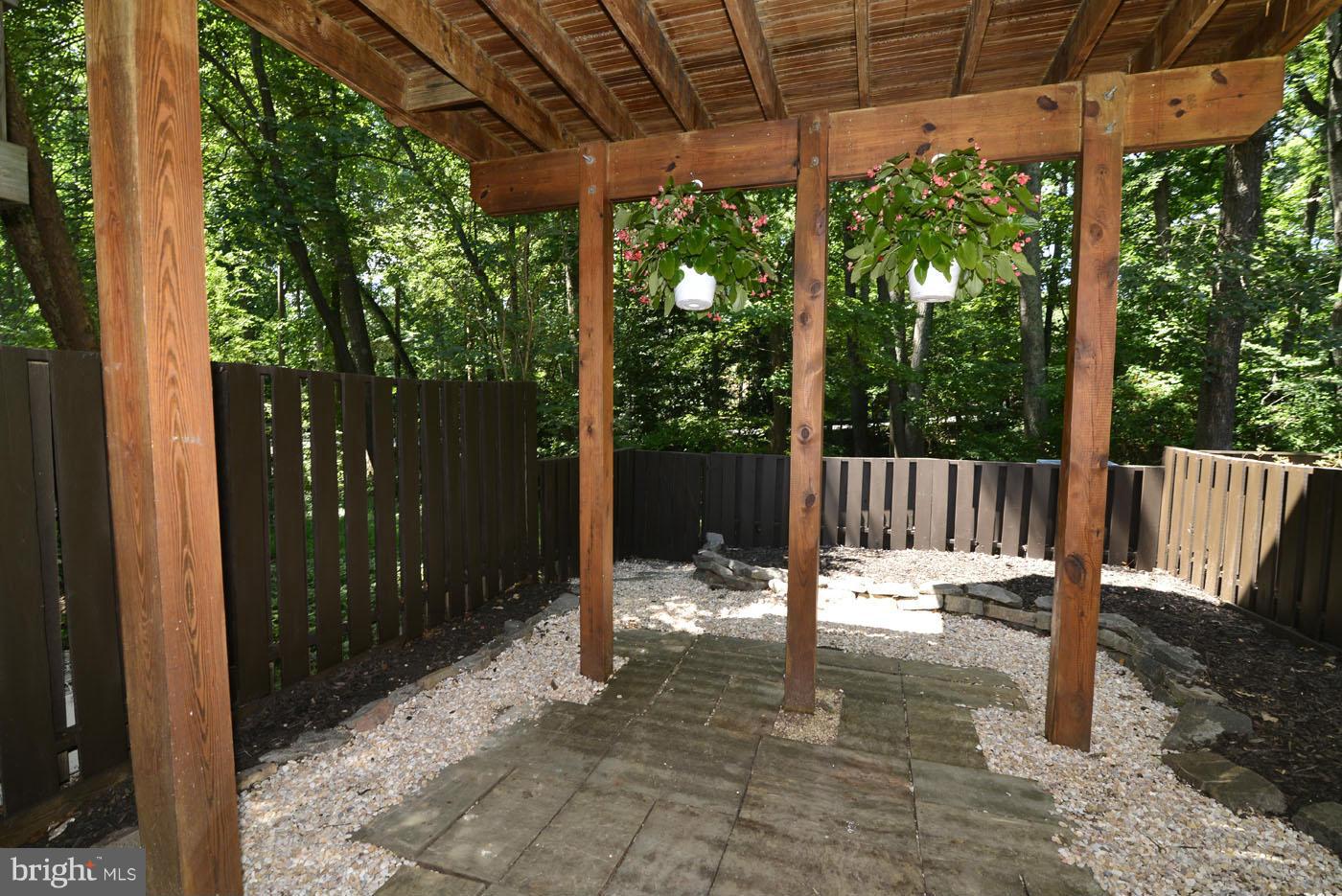2204 Coppersmith Square Reston, VA 20191 - Photo 29 of 30 Exterior (General)