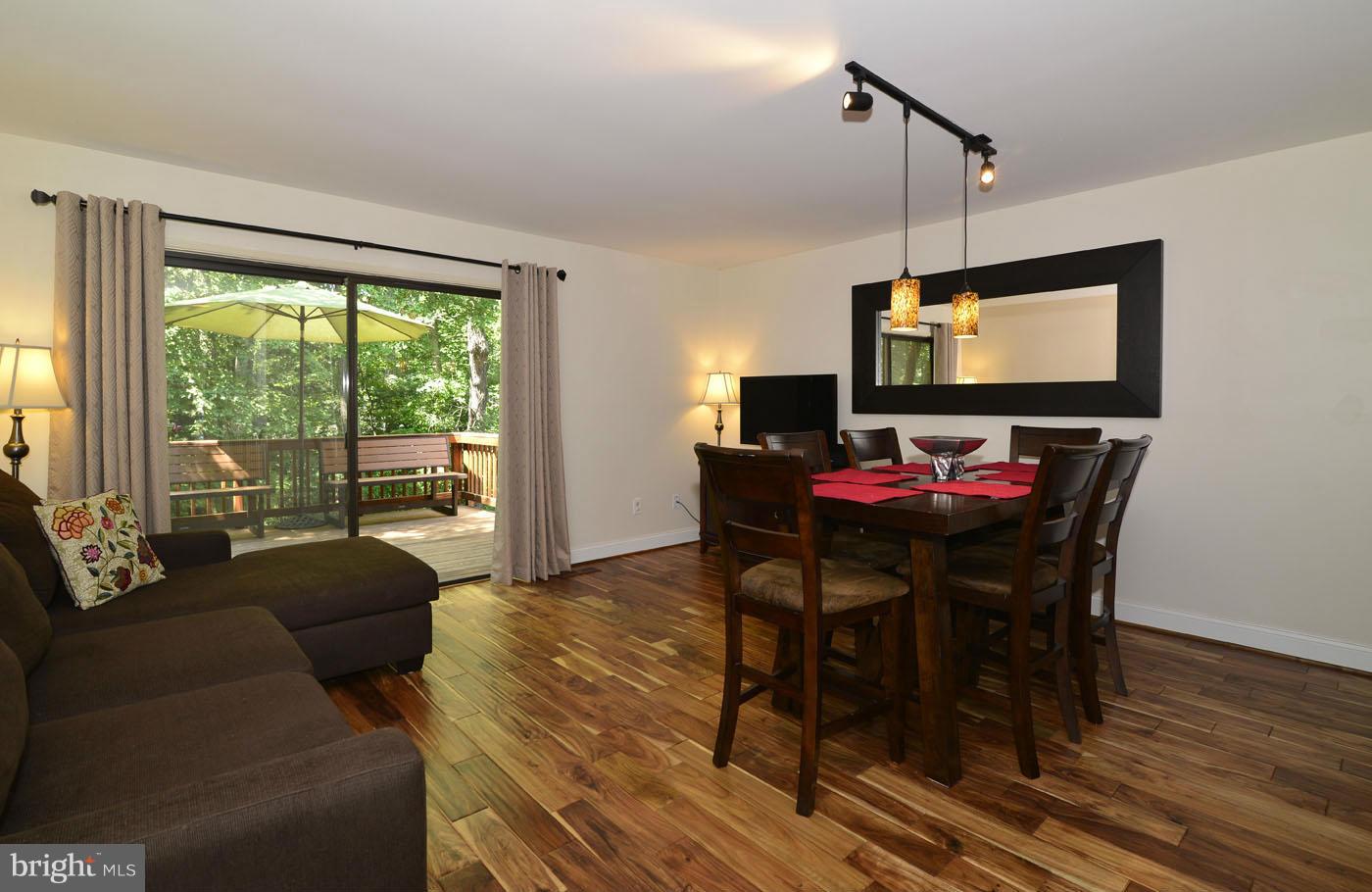 2204 Coppersmith Square Reston, VA 20191 - Photo 6 of 30 Dining Room