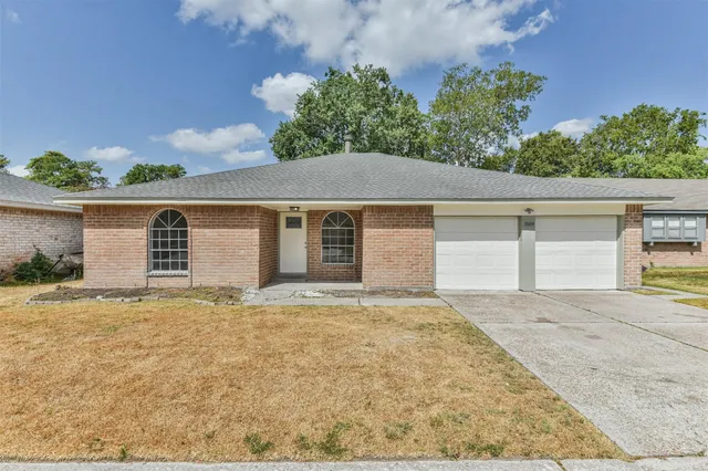 $1,950 | 23203 Pennsgrove Road, Spring, TX 77373