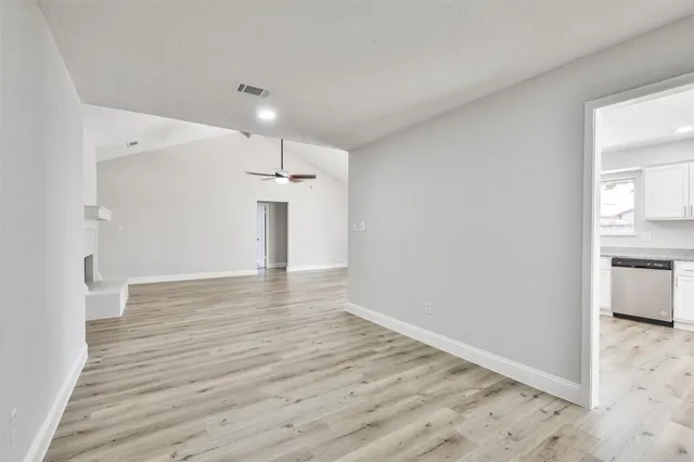 $1,950 | 23203 Pennsgrove Road, Spring, TX 77373