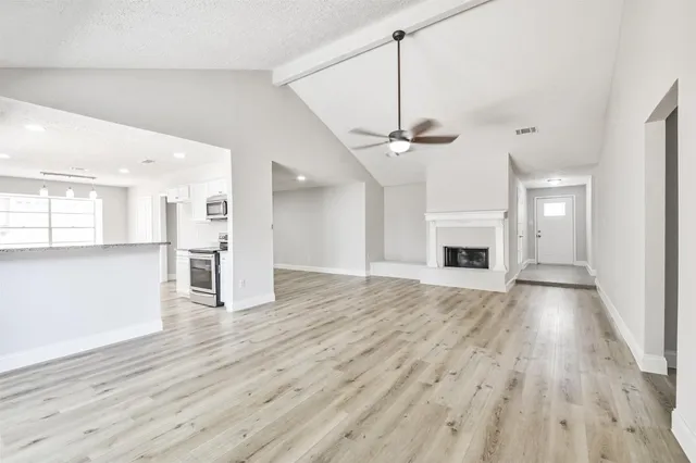 $1,950 | 23203 Pennsgrove Road, Spring, TX 77373