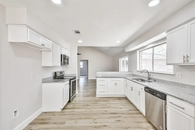 $1,950 | 23203 Pennsgrove Road, Spring, TX 77373