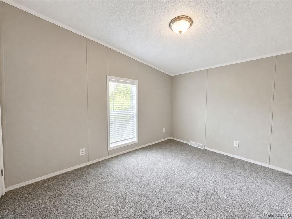 2183 Water Ridge Drive Newport, MI 48166 - Photo 23 of 24