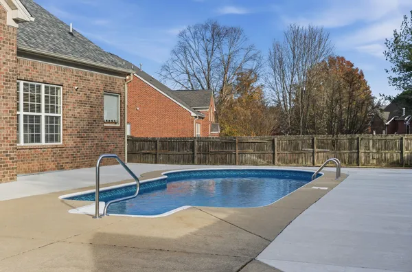 $810,000 | 125 Windham Drive, Hendersonville, TN 37075