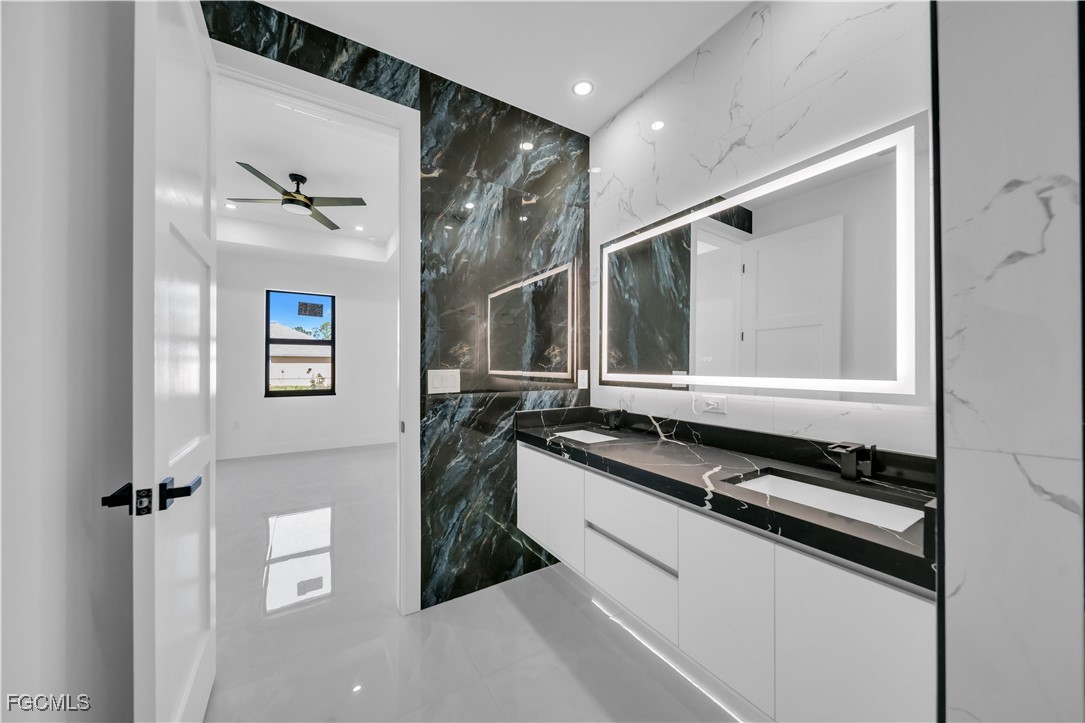 3210 29th Street West Lehigh Acres, FL 33971 - Photo 14 of 41