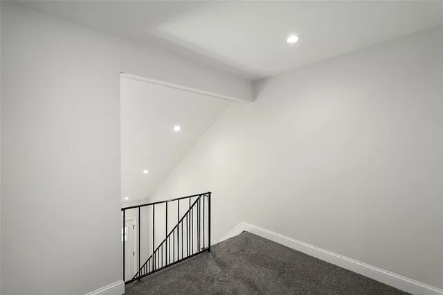 $439,000 | 5 Amesworth Court, Middle Island, NY 11953