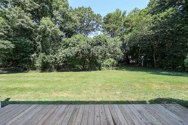 $439,000 | 5 Amesworth Court, Middle Island, NY 11953