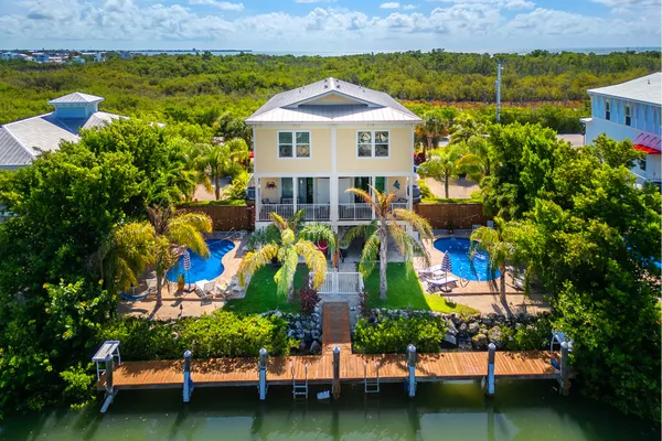 $3,399,000 | 217 Sombrero Beach Road, Unit 1 & 2, Marathon, FL 33050