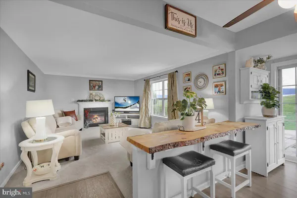 $474,333 | 221 Oval Drive, Hamburg, PA 19526