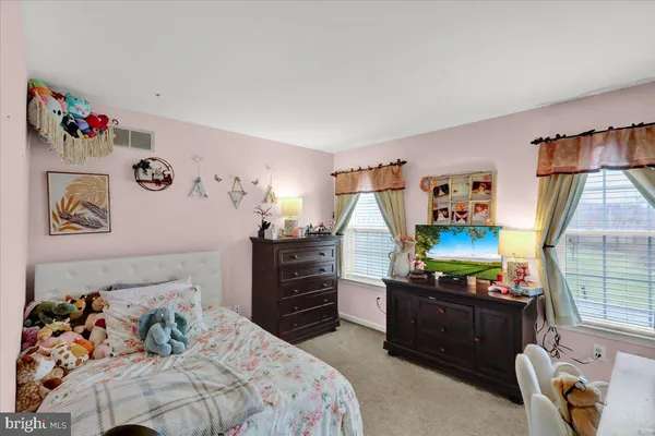 $474,333 | 221 Oval Drive, Hamburg, PA 19526