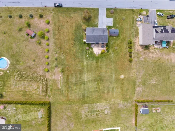 $474,333 | 221 Oval Drive, Hamburg, PA 19526