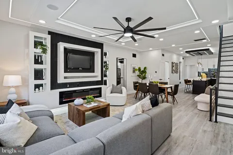 $379,900 | 1541 North 28th Street, Philadelphia, PA 19121