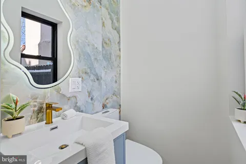 $379,900 | 1541 North 28th Street, Philadelphia, PA 19121