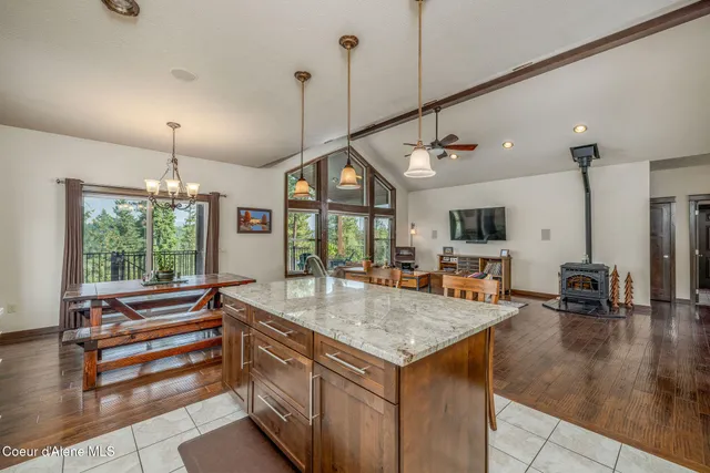 $1,395,000 | 36120 North Milan Elk Road, Chattaroy, WA 99003