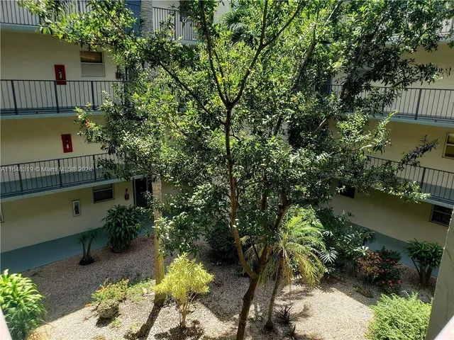 $159,000 | 1830 Southwest 81st Avenue, Unit 4312, North Lauderdale, FL 33068