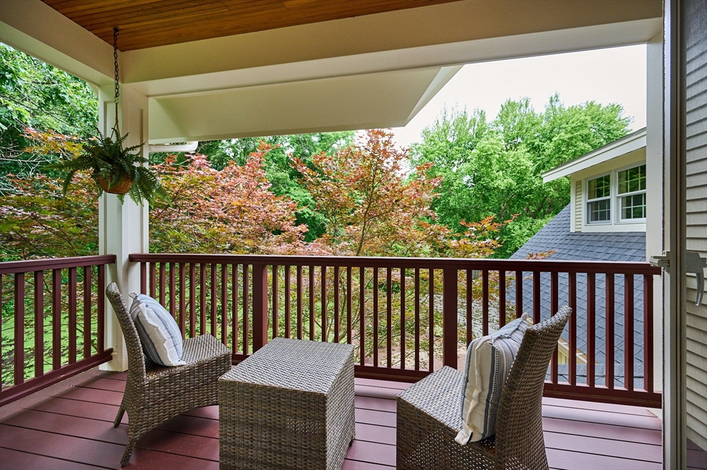 46 Sovereign Way Northampton, MA 01062 - Photo 22 of 42