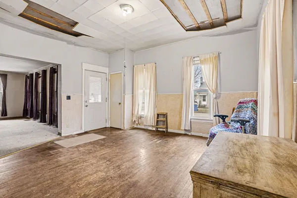 $120,000 | 108 South Michigan Avenue, Vicksburg, MI 49097