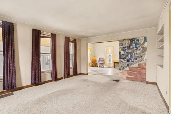 $120,000 | 108 South Michigan Avenue, Vicksburg, MI 49097
