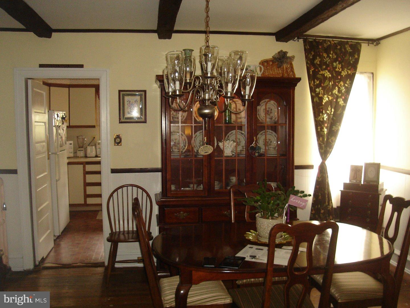 6486 Morris Park Road Philadelphia, PA 19151 - Photo 5 of 16 Gallery Image 5