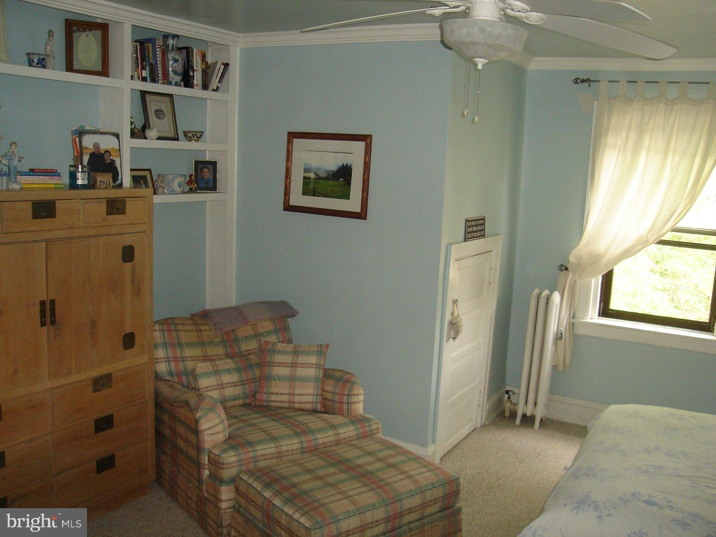 6486 Morris Park Road Philadelphia, PA 19151 - Photo 10 of 16 Gallery Image 10