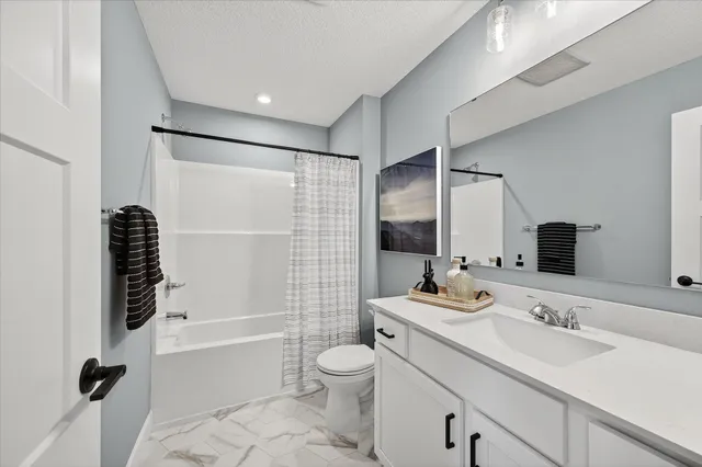 $449,900 | 1321 Woods Road Northeast, Isanti, MN 55040