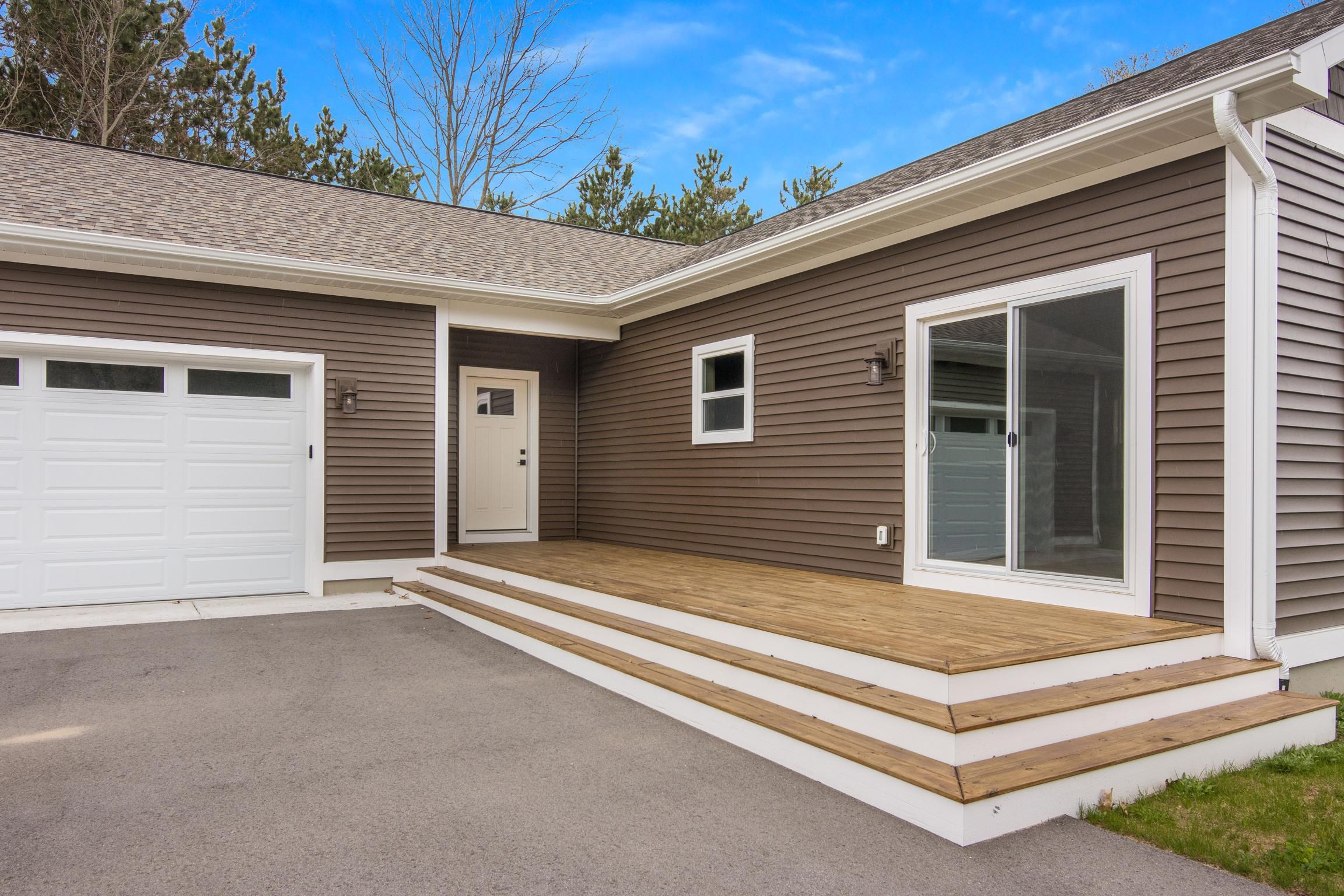 3680 Supply Road Traverse City, MI 49696 - Photo 2 of 29