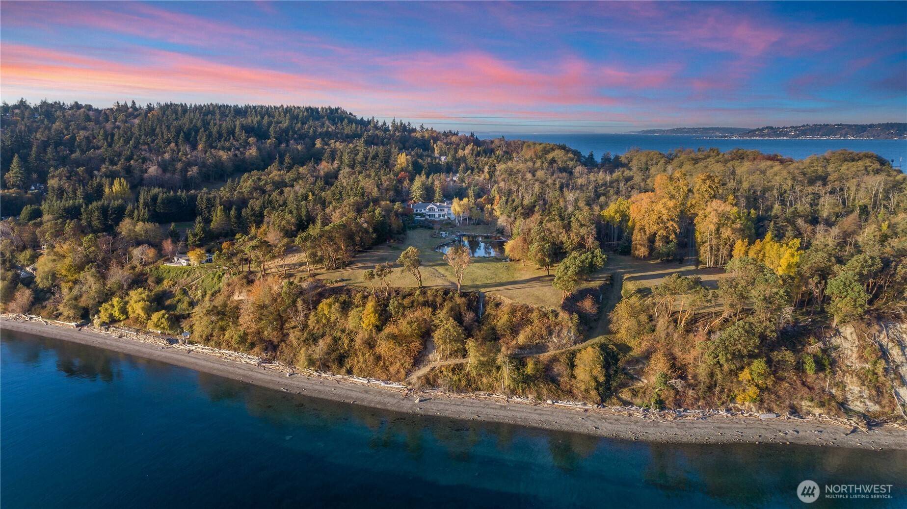 4205 Southwest Point Robinson Road Vashon, WA 98070 - Photo 40 of 40 a view of a city