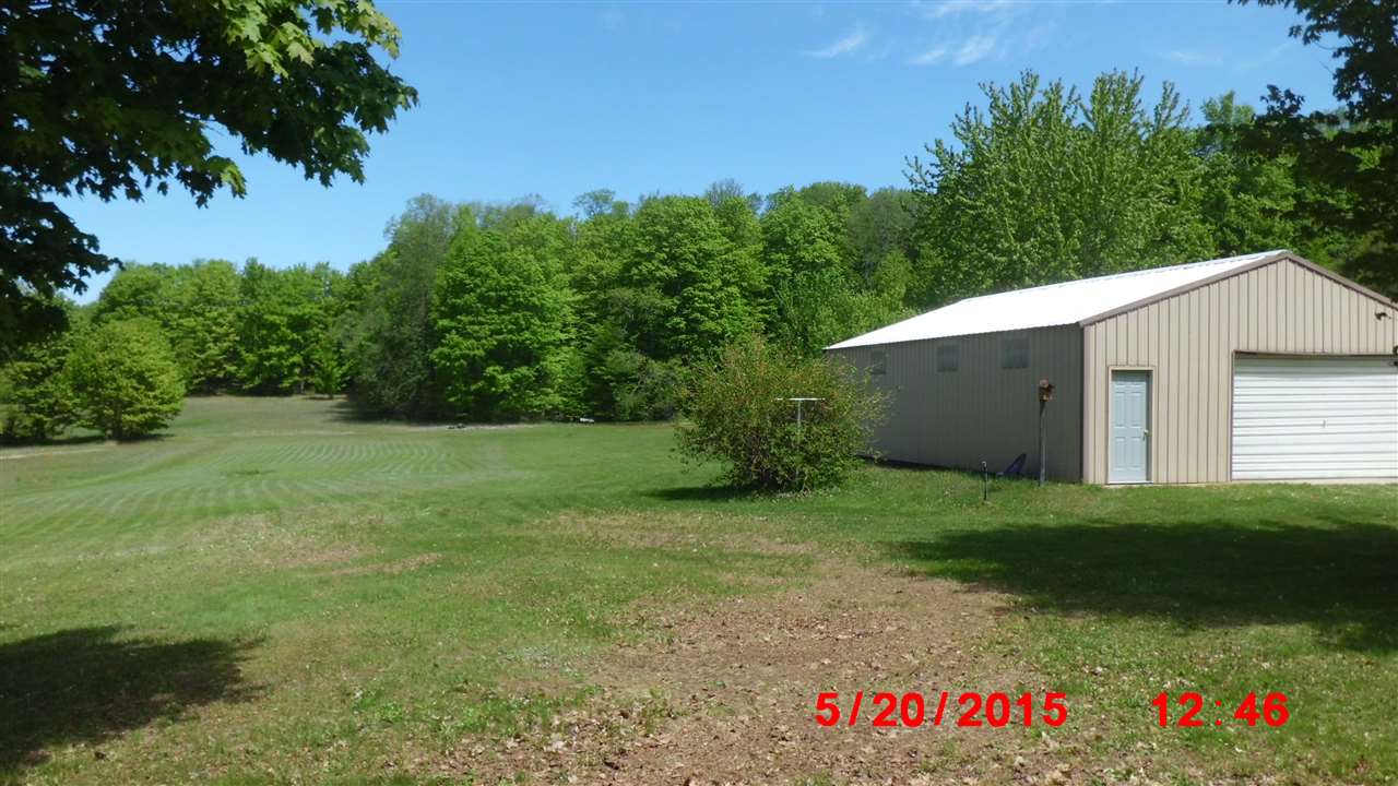 8396 Arner Road Benzonia, MI 49616 - Photo 17 of 25 1800106-16.JPG