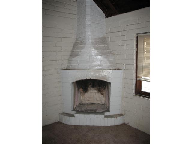 15338 Fruitvale Road Valley Center, CA 92082 - Photo 6 of 11 The master bedroom has its own fireplace.