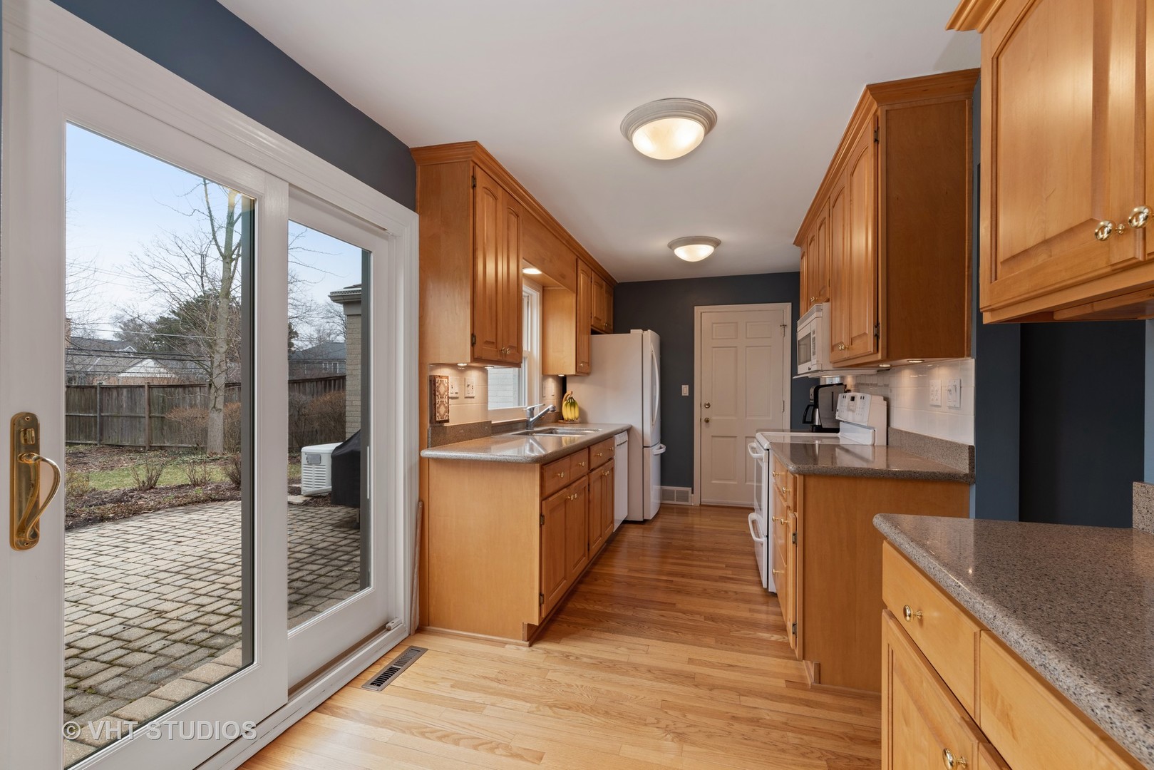 1942 Central Road Glenview, IL 60025 - Photo 7 of 22
