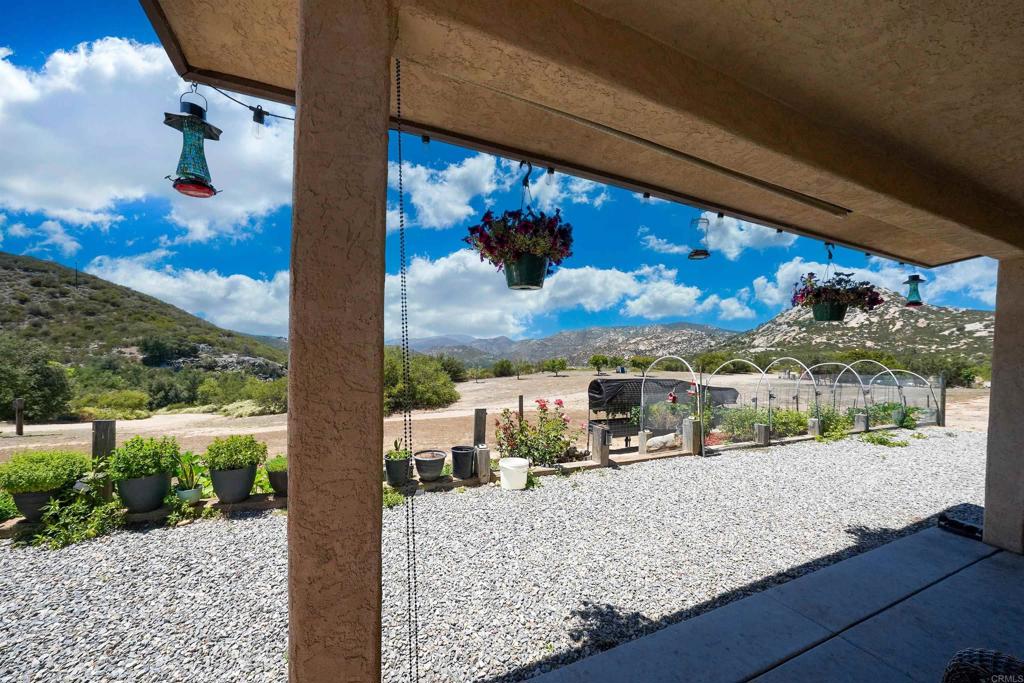 27824 Golden Eagle Road Ramona, CA 92065 - Photo 6 of 36