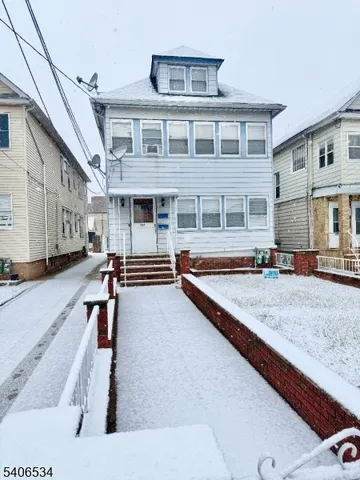 $2,800 | 727 Pennington Street, Elizabeth, NJ 07202