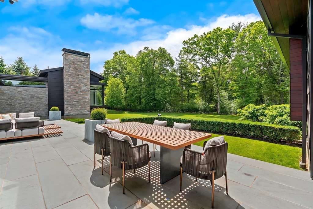 63 Sylvan Lane Weston, MA 02493 - Photo 29 of 35