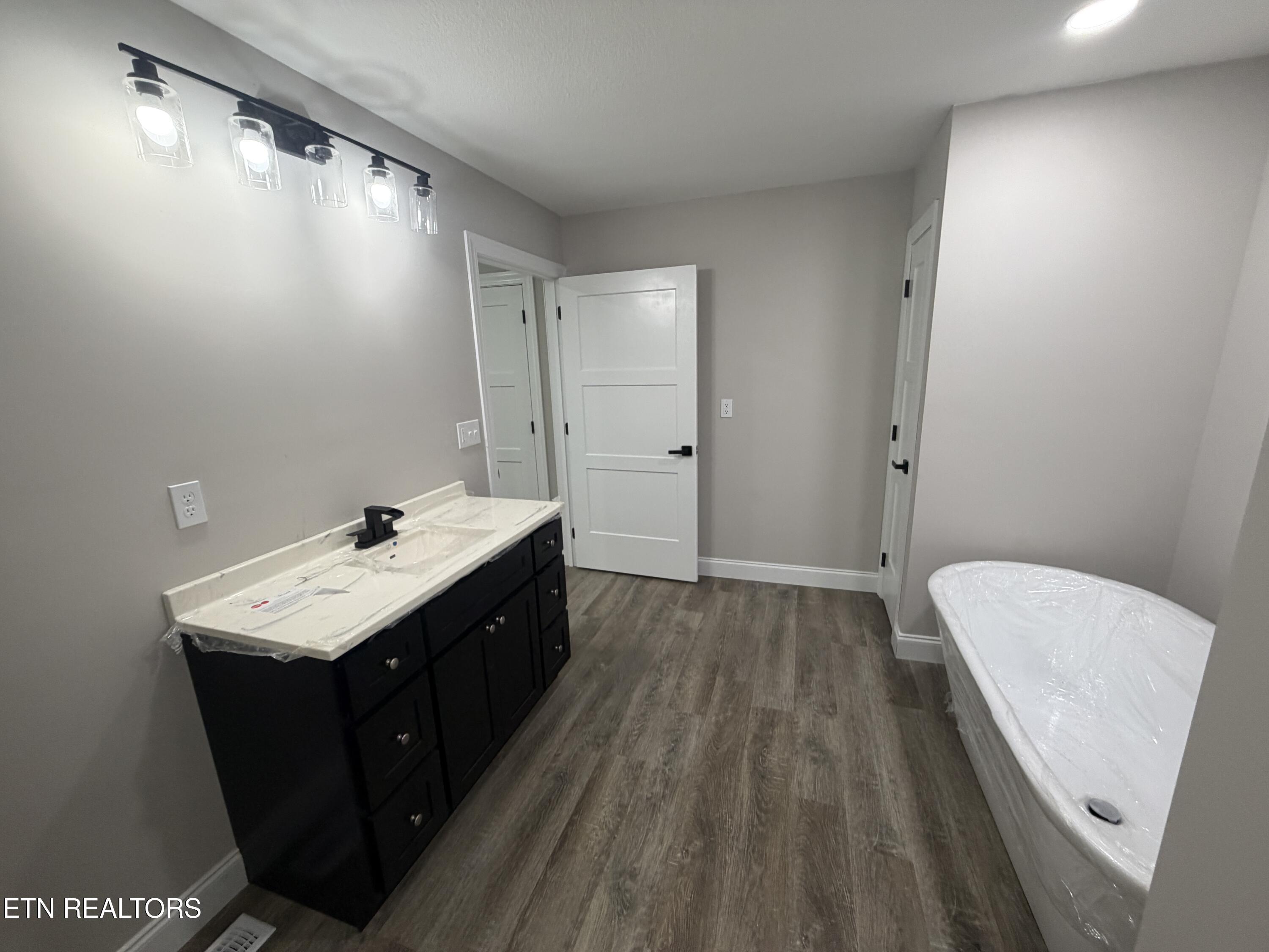 116 Bristol Road Harrogate, TN 37752 - Photo 15 of 28 0595624D-11D6-48A1-8E1D-8B5DC46EE1EB