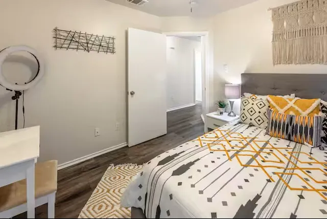 $1,475 | 2304 Smith Branch Boulevard, Unit A, Georgetown, TX 78626