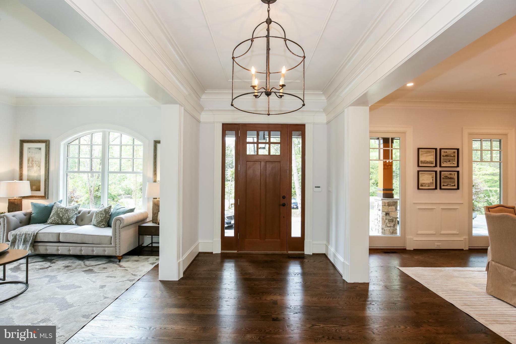 8701 Burning Tree Road Bethesda, MD 20817 - Photo 2 of 29 Foyer