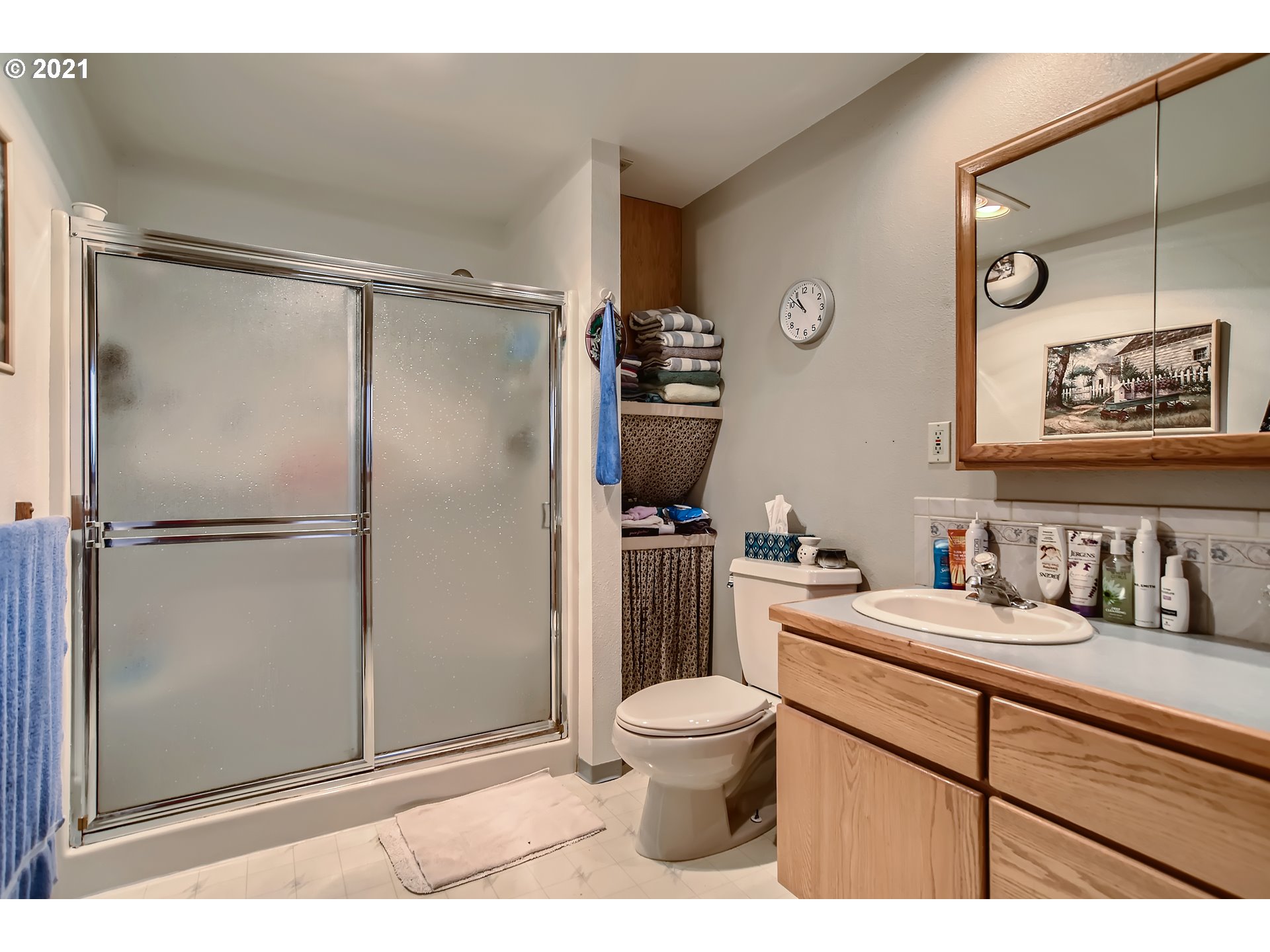 18141 South Grasle Road Oregon City, OR 97045 - Photo 17 of 30 Gallery Image 17