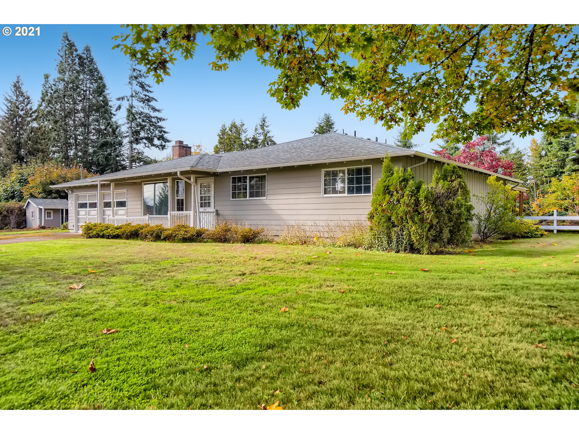 18141 South Grasle Road Oregon City, OR 97045 - Photo 3 of 30 Gallery Image 3