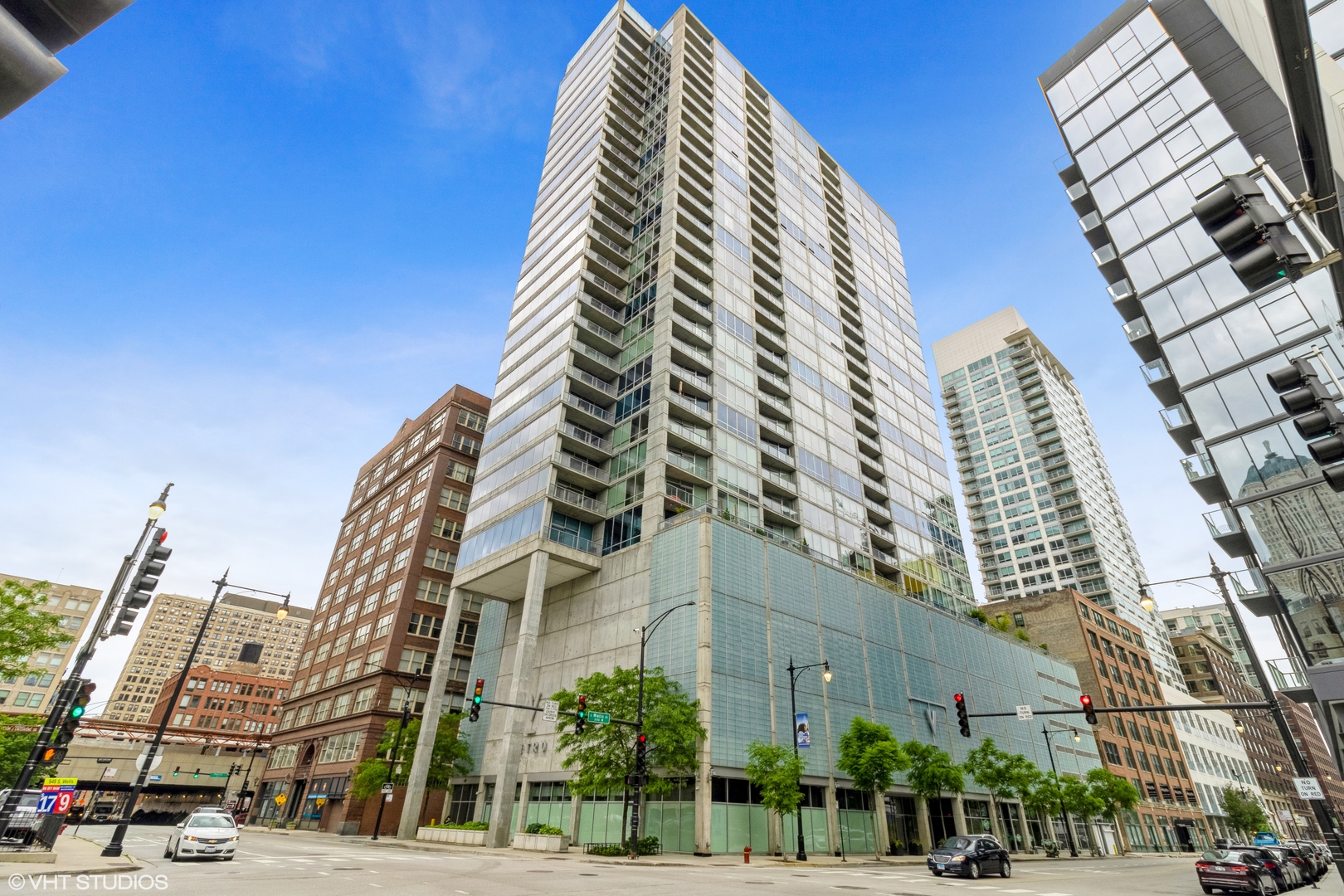 611 South Wells Street, Unit 2108 Chicago, IL 60607 - Photo 1 of 11 Gallery Image 1