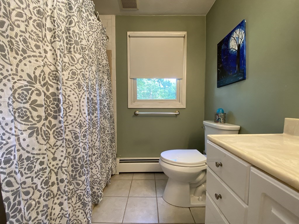 4 Rakeville Circle Bellingham, MA 02019 - Photo 13 of 41 Gallery Image 13
