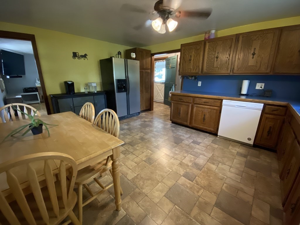 4 Rakeville Circle Bellingham, MA 02019 - Photo 16 of 41 Gallery Image 16