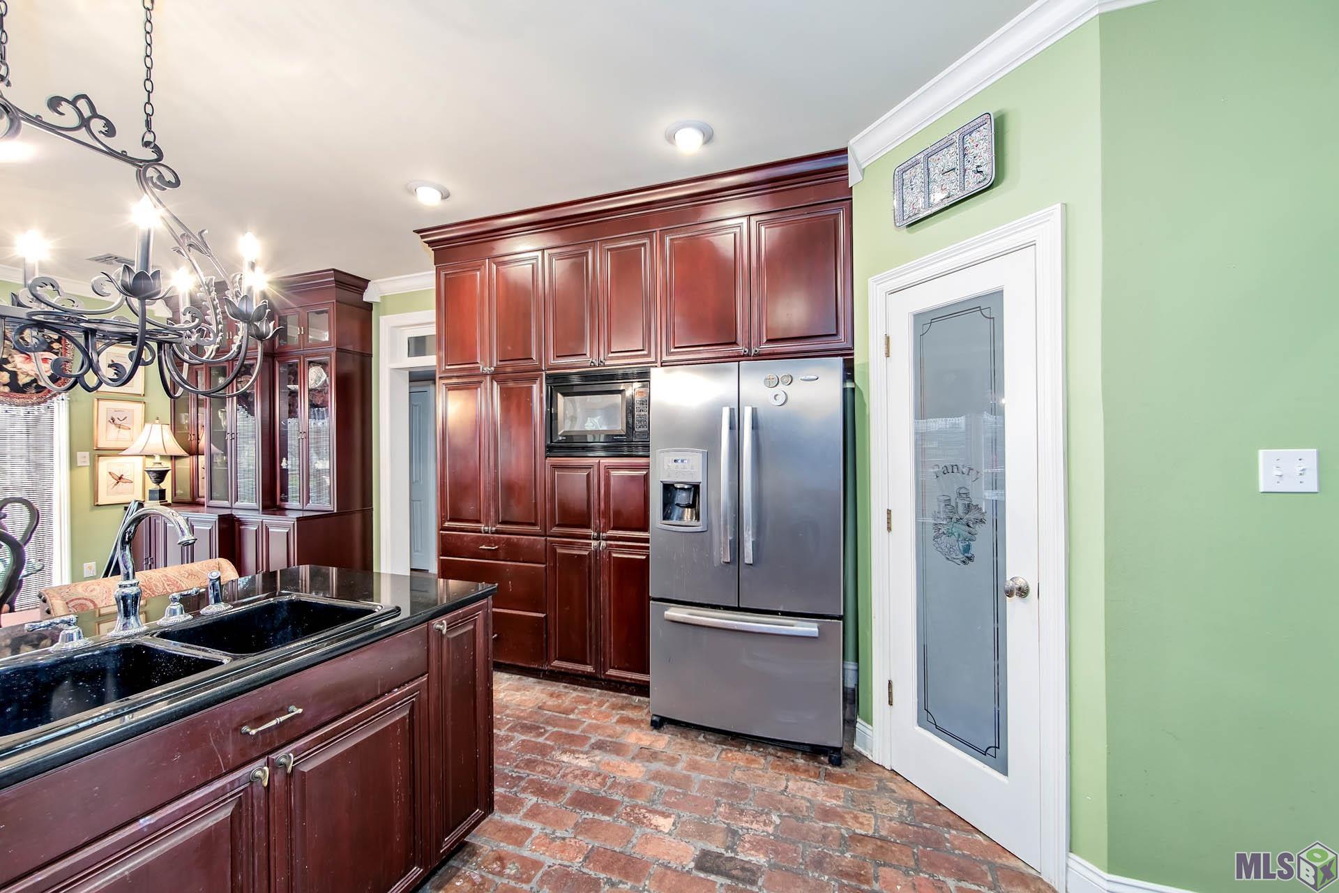 175 Breaux Street Raceland, LA 70394 - Photo 5 of 25