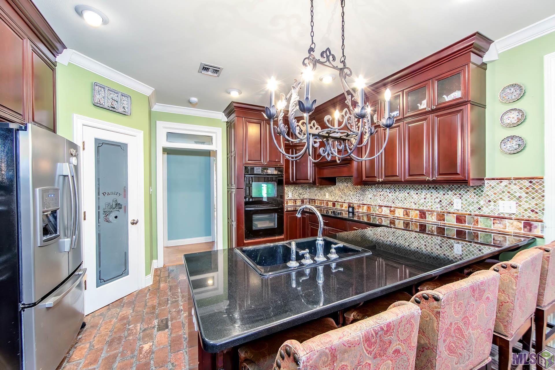 175 Breaux Street Raceland, LA 70394 - Photo 6 of 25